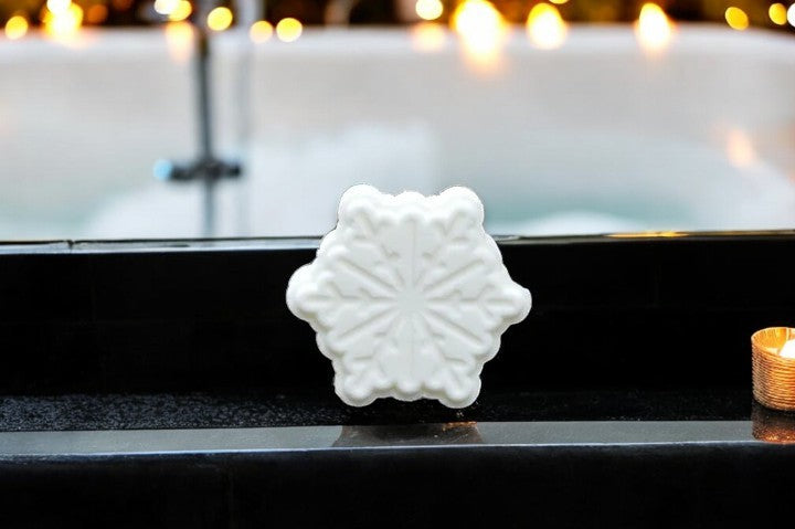 Snowflake Bath Bomb (Unscented)